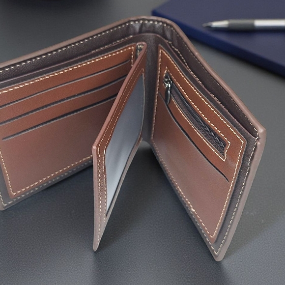 Brown Mens Wallet! NWOT! - Picture 3 of 3